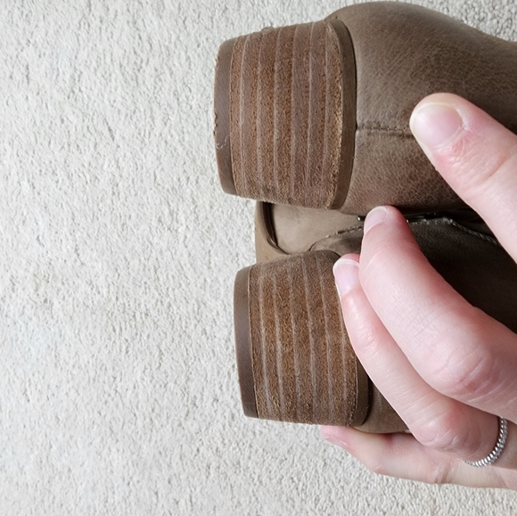 Seychelles Snare Taupe - Picture 10 of 12